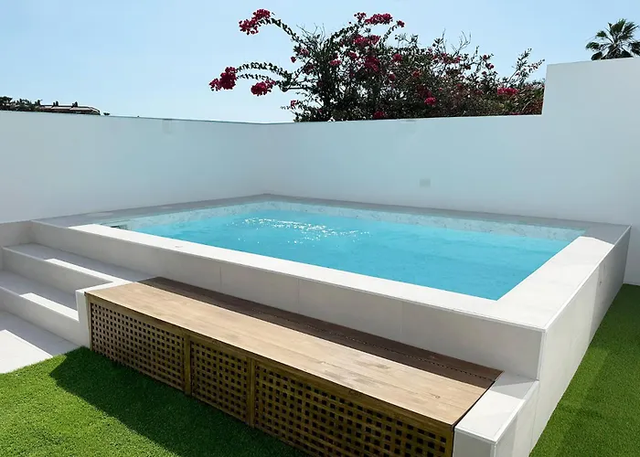 ヴィラ Luxury Family Buho Heated Pool