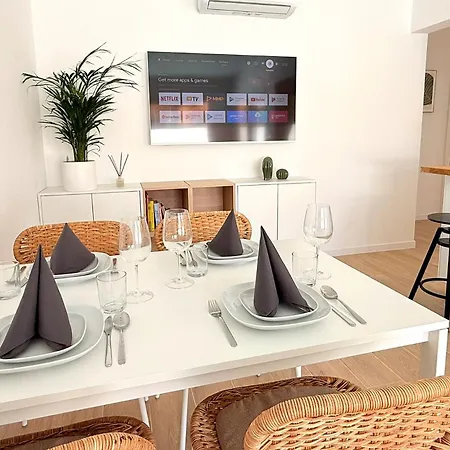 Luxury Family Buho Heated Pool