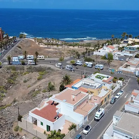 Vila Luxury Family Buho Heated Pool