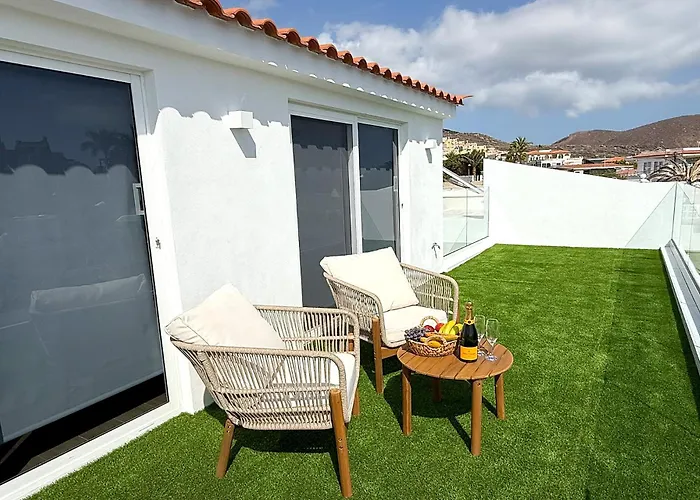 Luxury Family Buho Heated Pool